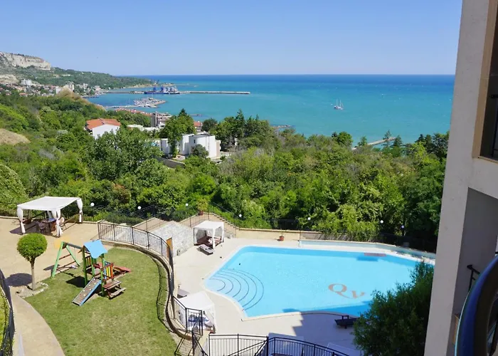 Apartment Queenview 7 - куинвю 7 *